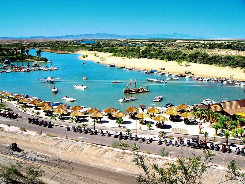 Pirate Cove Resort & Marina Needles Luaran gambar