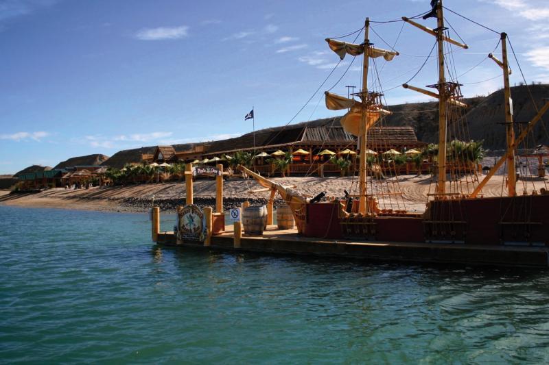 Pirate Cove Resort & Marina Needles Luaran gambar